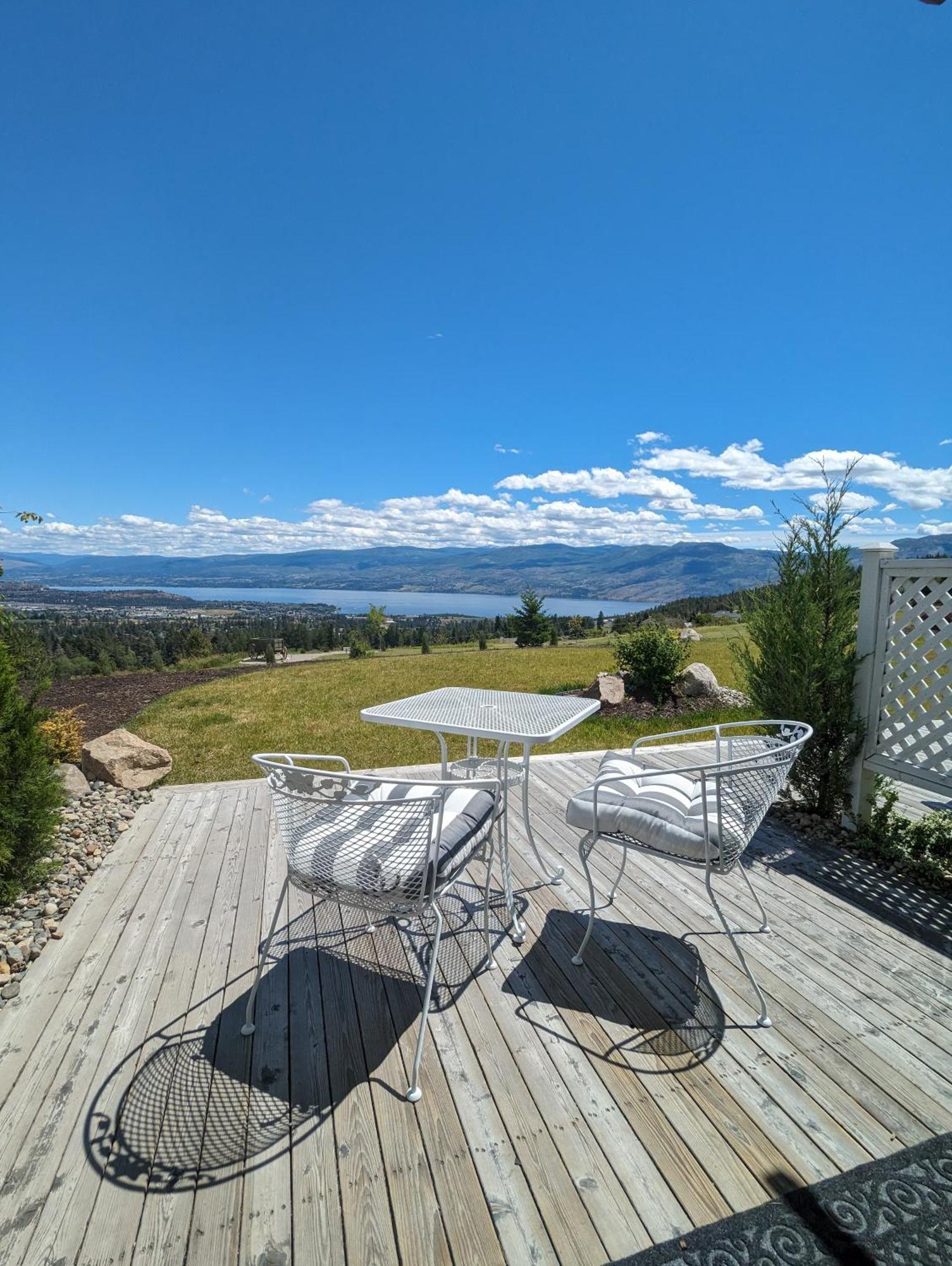Bed and Breakfast Autumn Lane Farm&Gardens West Kelowna Exterior foto