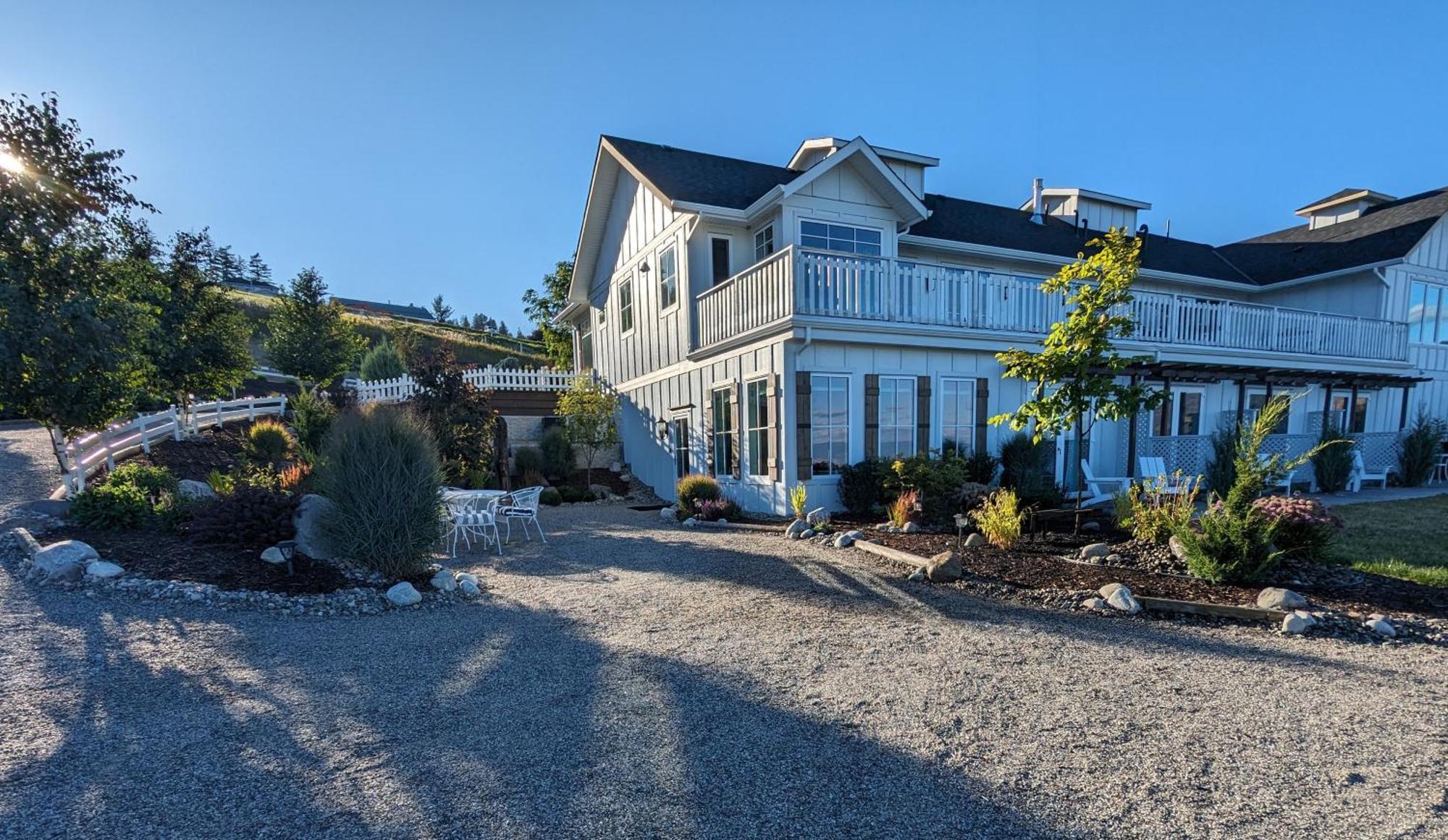 Bed and Breakfast Autumn Lane Farm&Gardens West Kelowna Exterior foto
