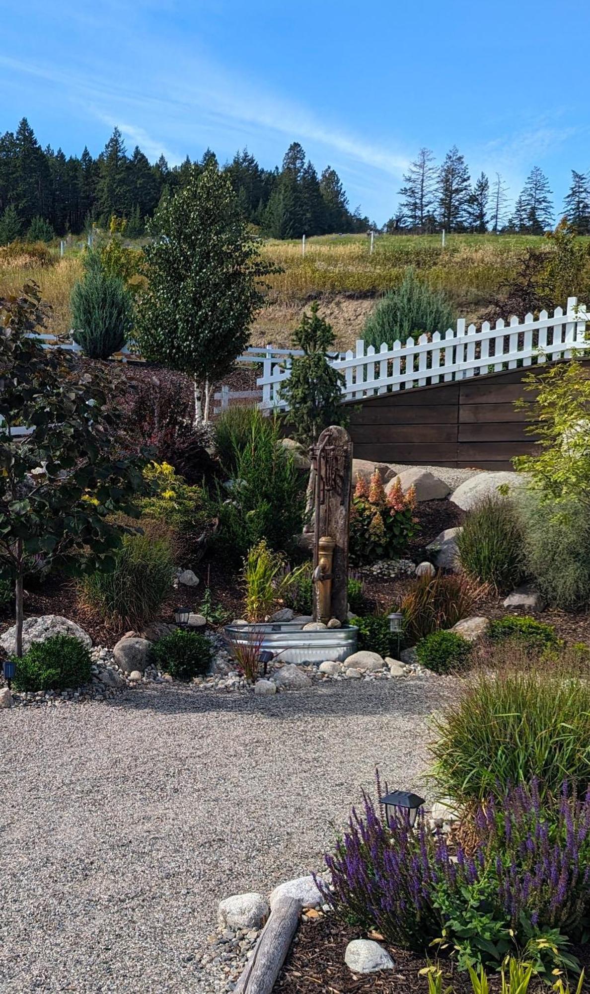 Bed and Breakfast Autumn Lane Farm&Gardens West Kelowna Exterior foto